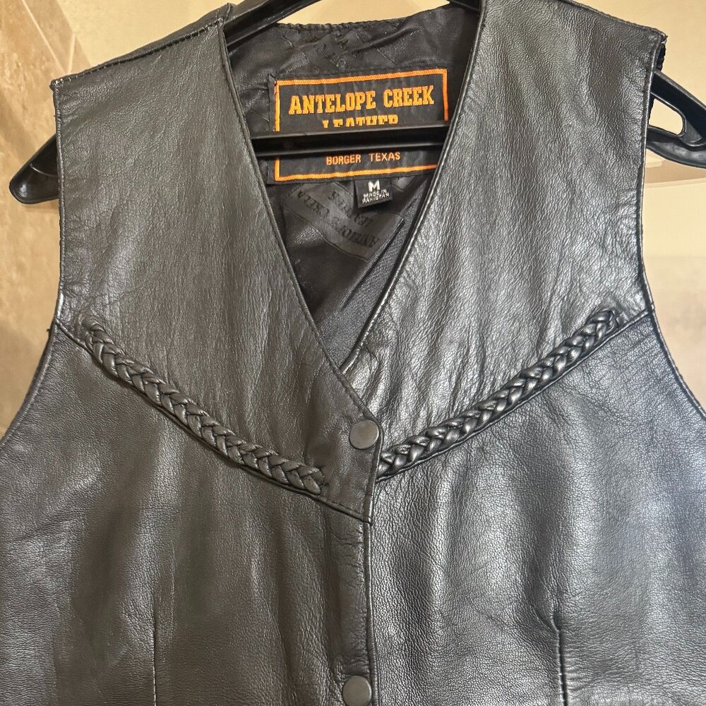 Antelope Creek Leather  Women's Black Vest size M